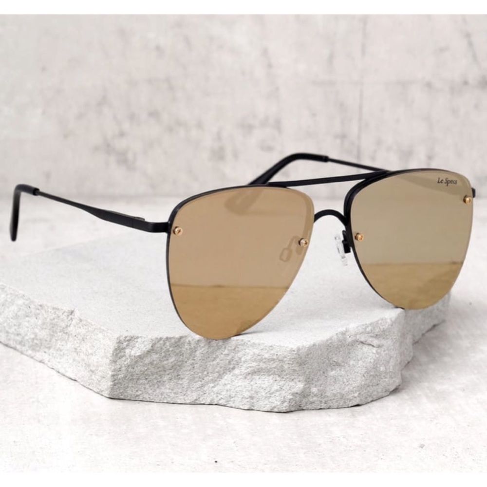 Le Specs The Prince Mirrored Sunglasses - Picture 6 of 8